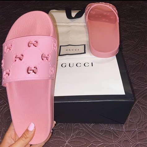 gucci pink slippers